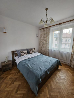 Quiet Corner Apartment - Ciche miejsce w centrum